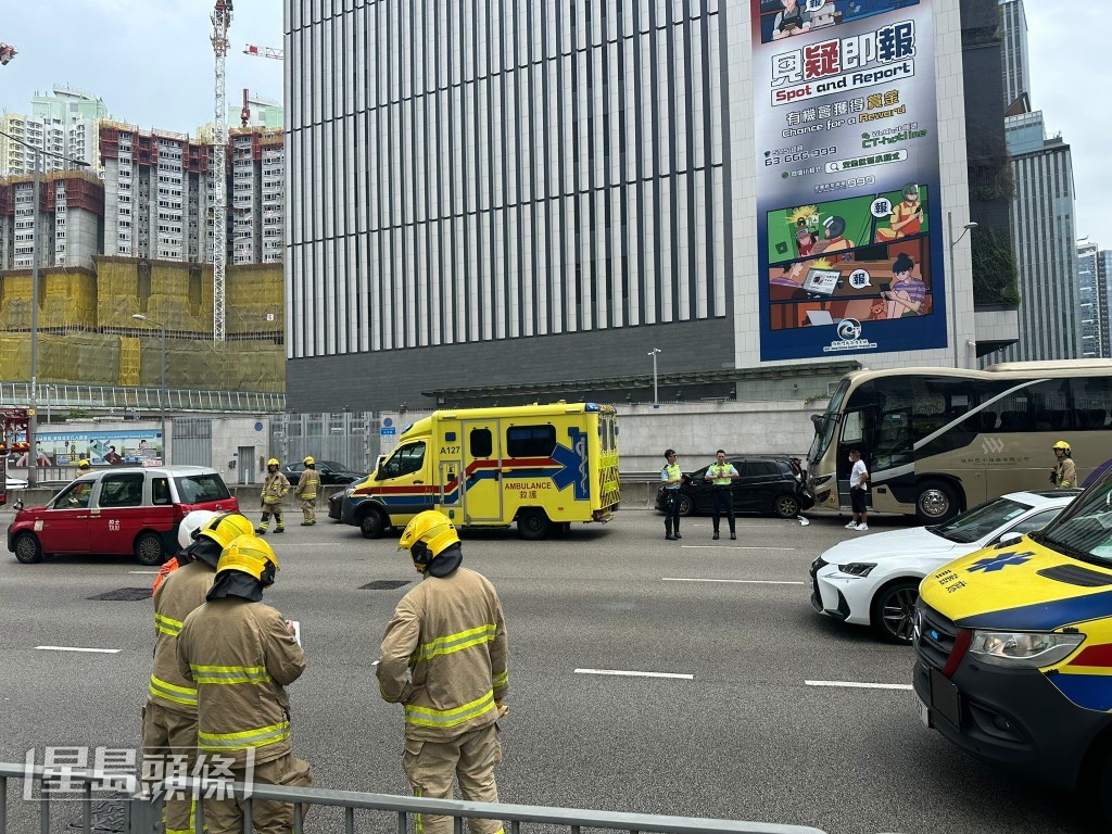 太子道東發生六車串燒車禍。譚智成攝 太子道東發生六車串燒車禍。譚智成攝