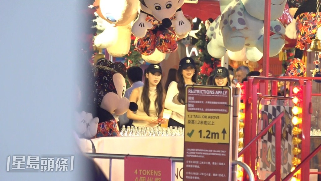 Carina、坂部佩莎