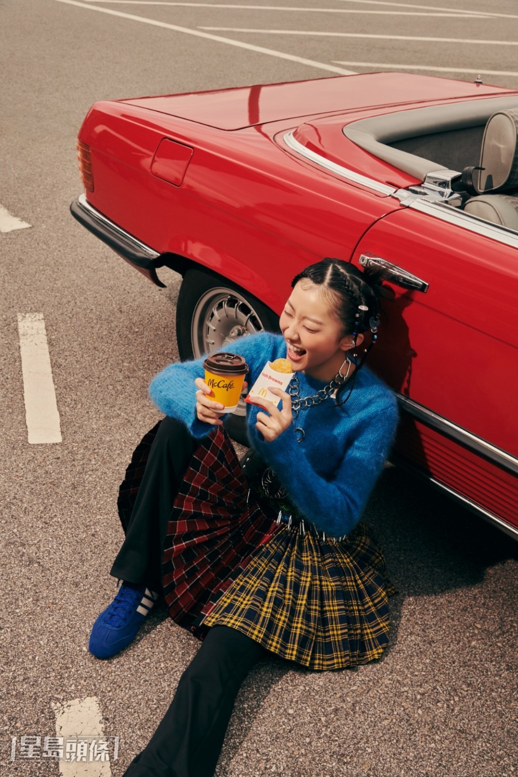 新生代歌手陳康堤（Constance）聯乘麥當勞，首度唱作早餐廣告歌及拍攝宣傳短片。