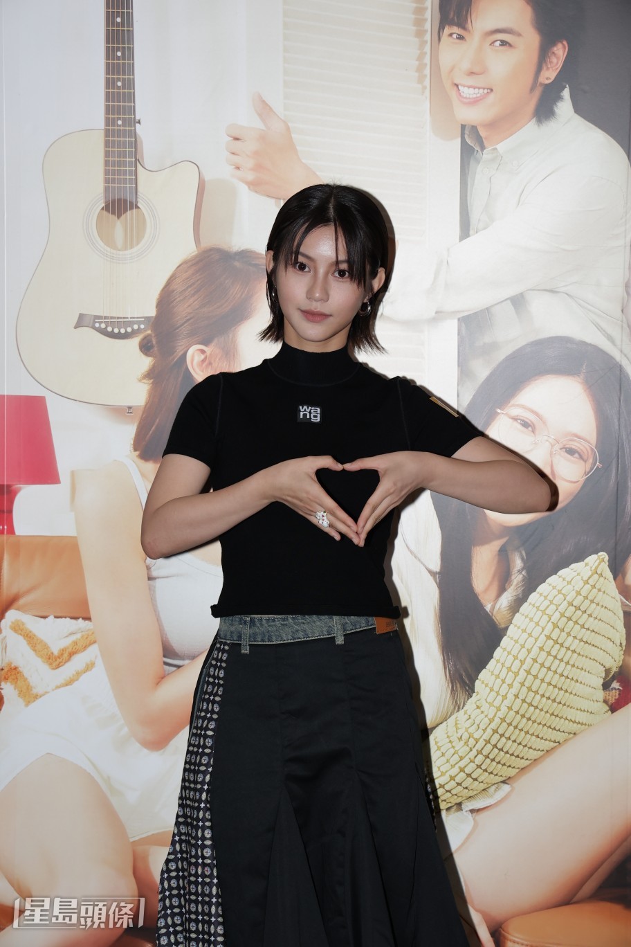 另一女主角鄧見平