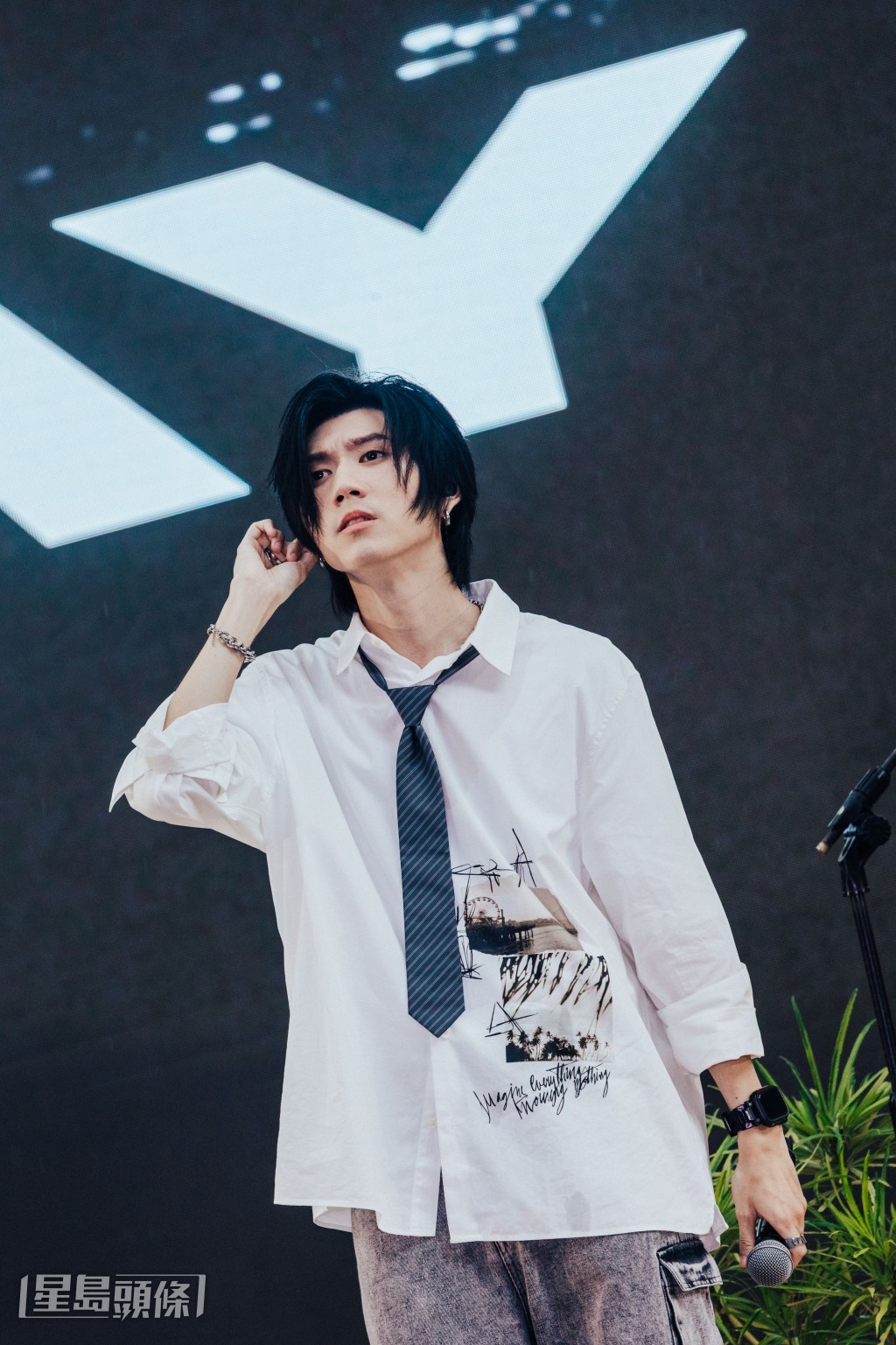 RAY 黃霆睿 RAY 黃霆睿