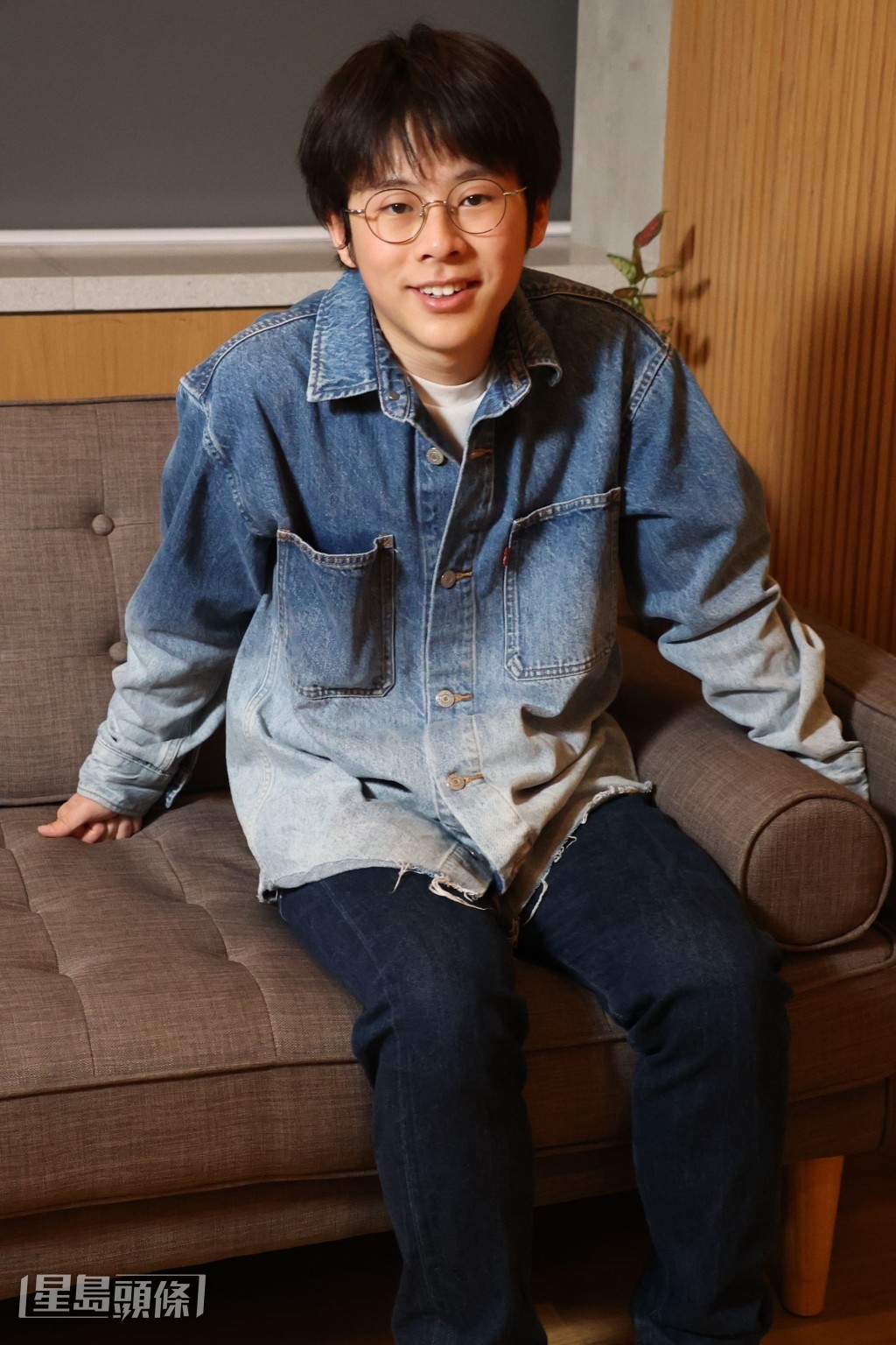 蘇文濤拍攝《爸爸》時只有16歲，現在已經成年並於香港教育大學主修英文教育。