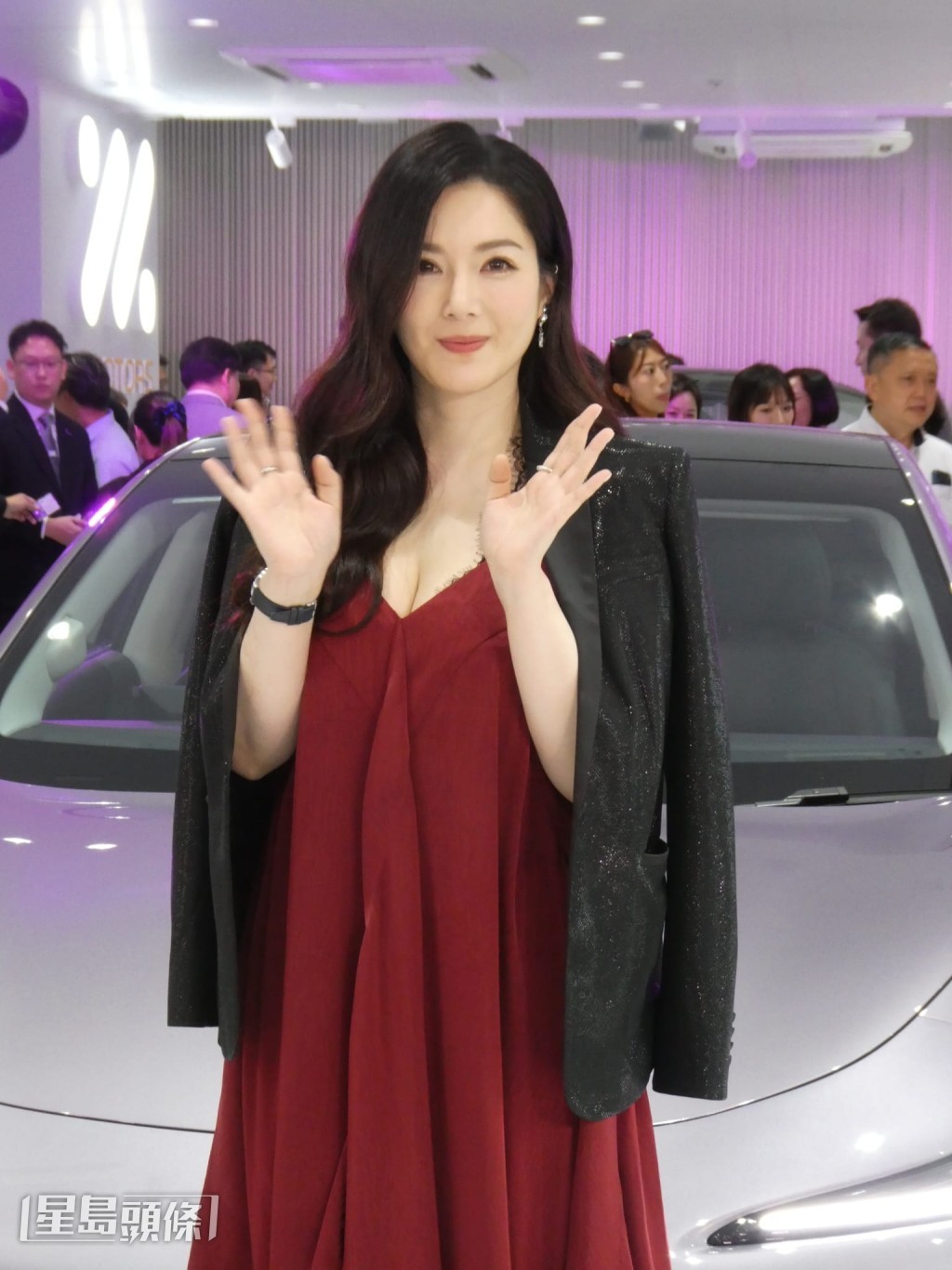 苟芸慧戥舊愛羅天宇認愛高興。