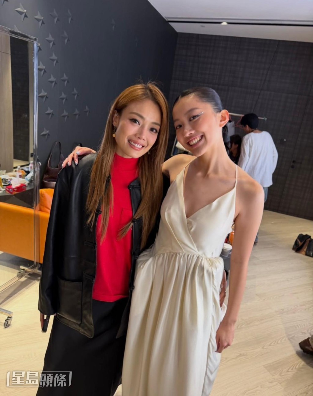 Joey亦有特別去撐這個世姪女。