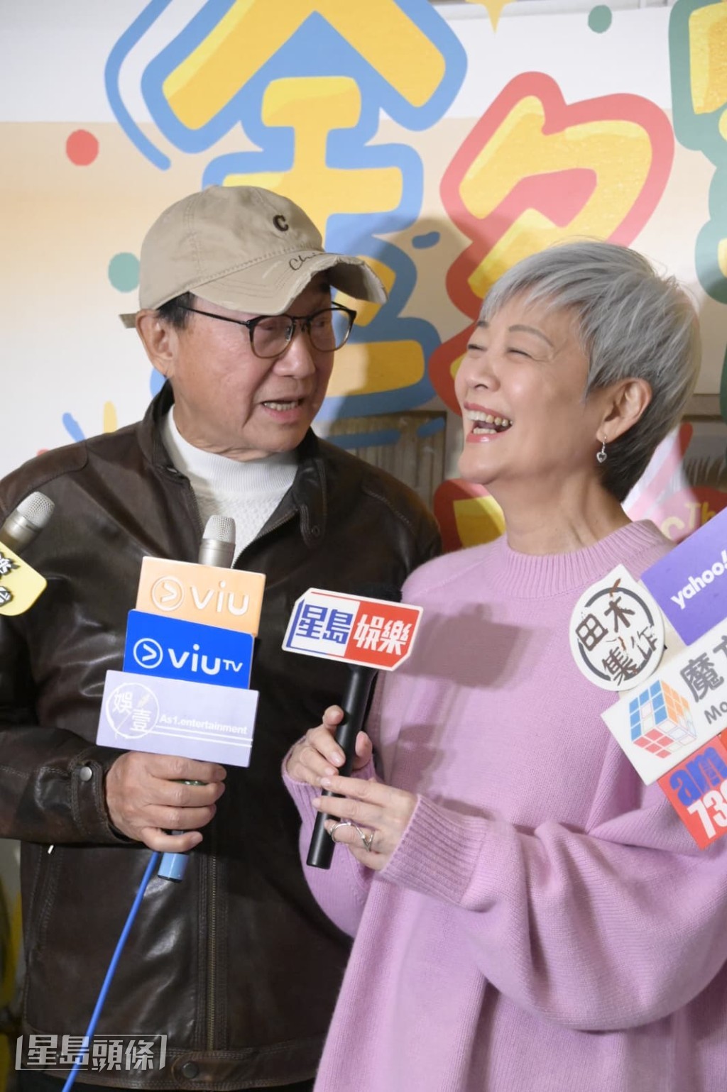 金燕玲坦言自己最喜歡的一場戲,就是在投注站回頭笑一幕,因為看到許冠文對電影的敬業。 金燕玲坦言自己最喜歡的一場戲,就是在投注站回頭笑一幕,因為看到許冠文對電影的敬業。