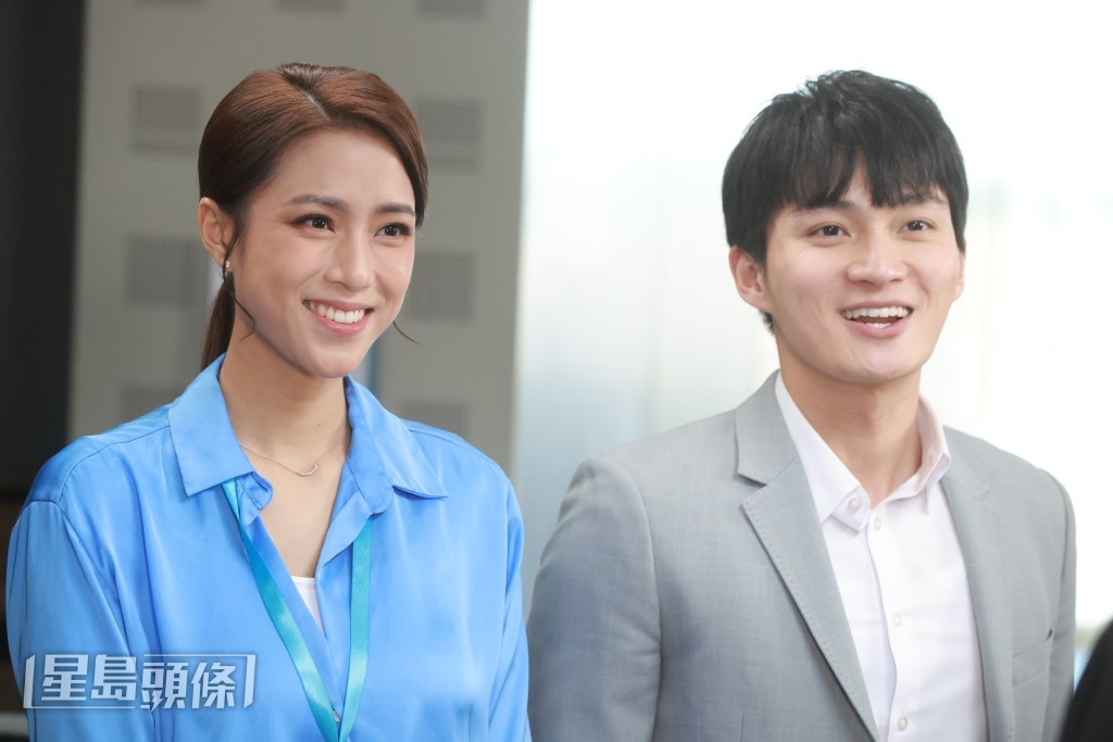 嘉洛透露與劉穎鏇之間有感情線，不過是若有若無的「虛線」。
