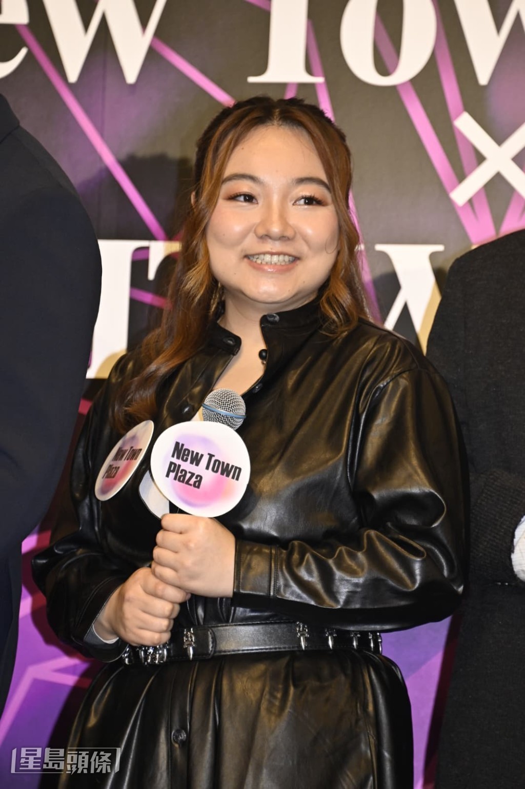 黃博對於《中年好聲音3》能夠突破性以組合出碟而感動。 黃博對於《中年好聲音3》能夠突破性以組合出碟而感動。