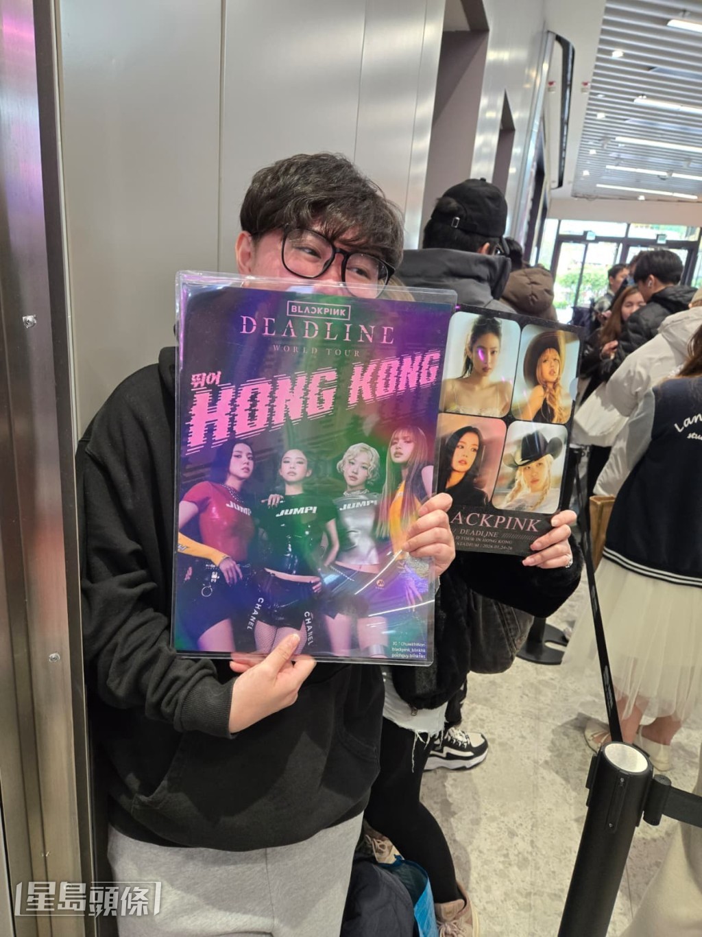 BLINK(BLACKPINK粉絲名稱) BLINK(BLACKPINK粉絲名稱)