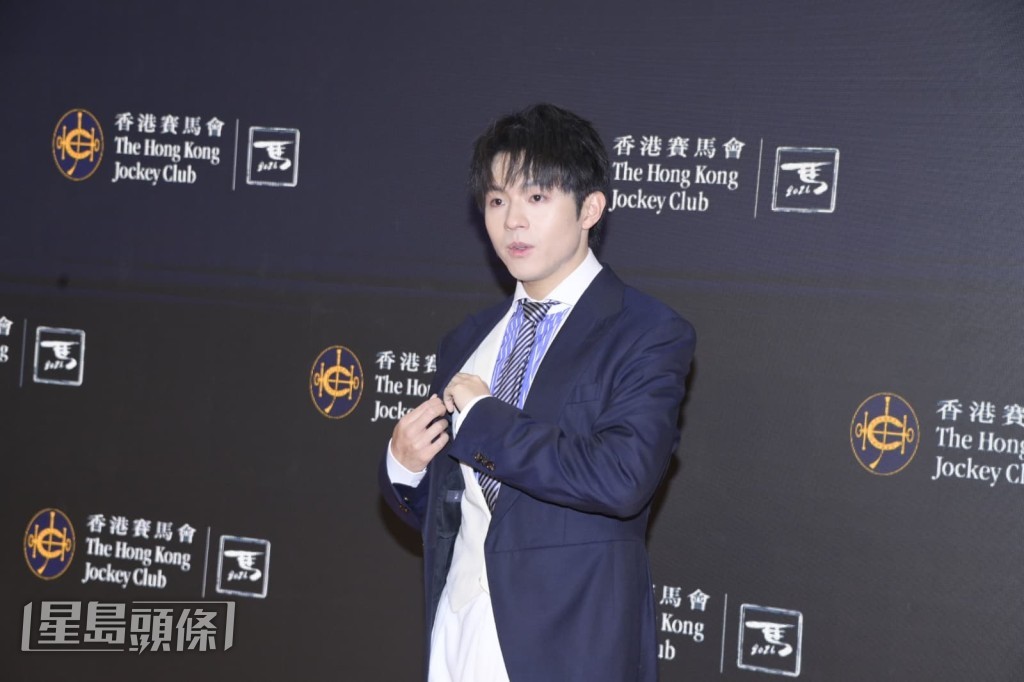 擅長唱作的Ian被問到會考慮作首歌給一對新人？他興奮表示是最適合的事。