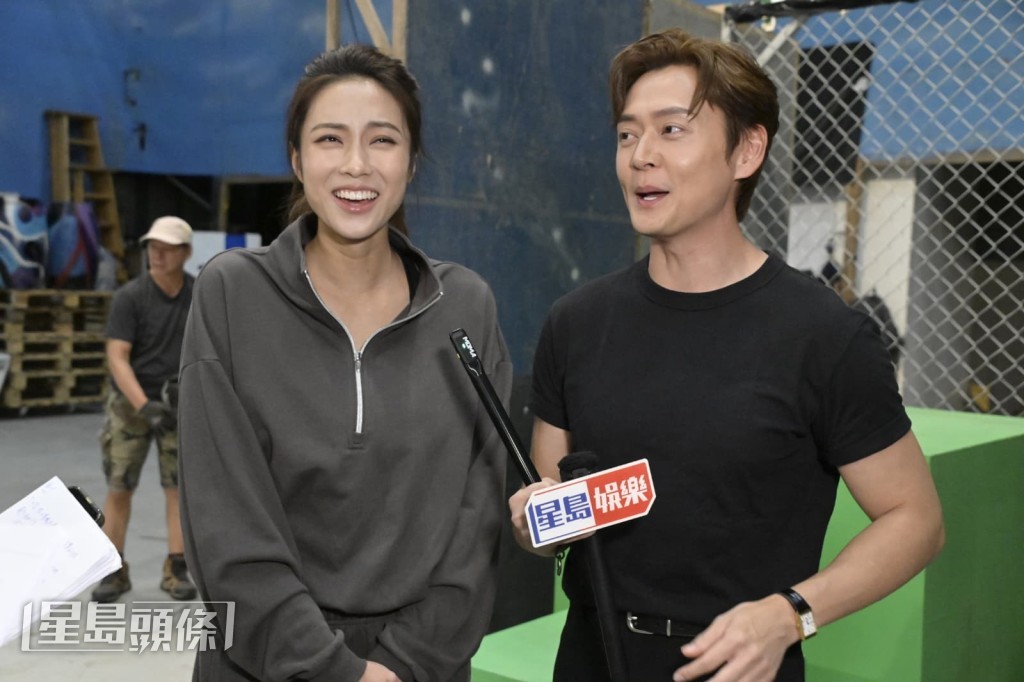 劉穎鏇、張振朗在電視城綵排《萬千星輝賀台慶》表演。