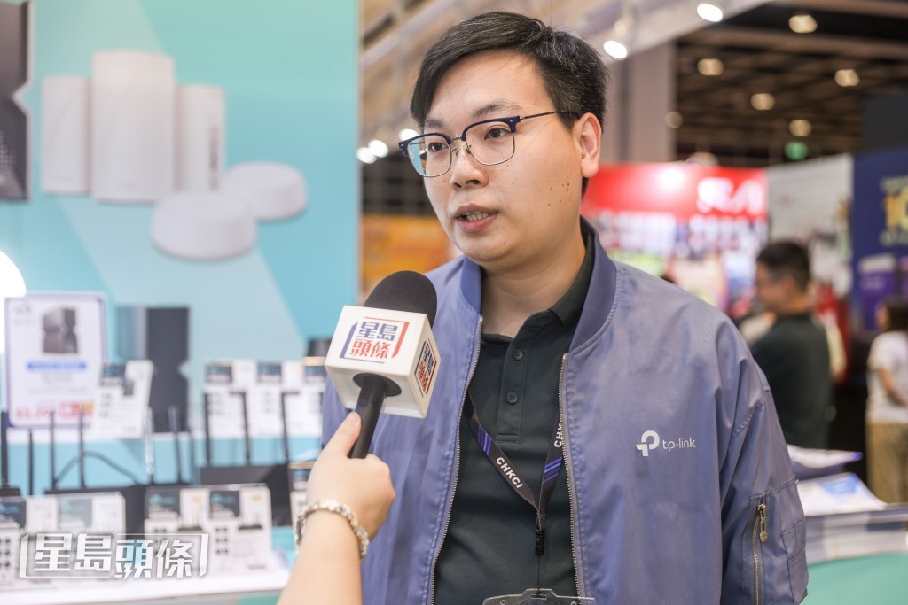 主營WiFi路由器的Howard。