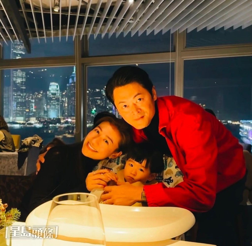 日前是二人的結婚六週年,雙方都互相在社交網發表愛的宣言,高調放閃。 日前是二人的結婚六週年,雙方都互相在社交網發表愛的宣言,高調放閃。