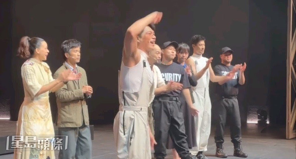 治療過後，柯煒林去年9月重登《笨蕉大劇院》的舞台，獲全場觀眾鼓掌打氣。