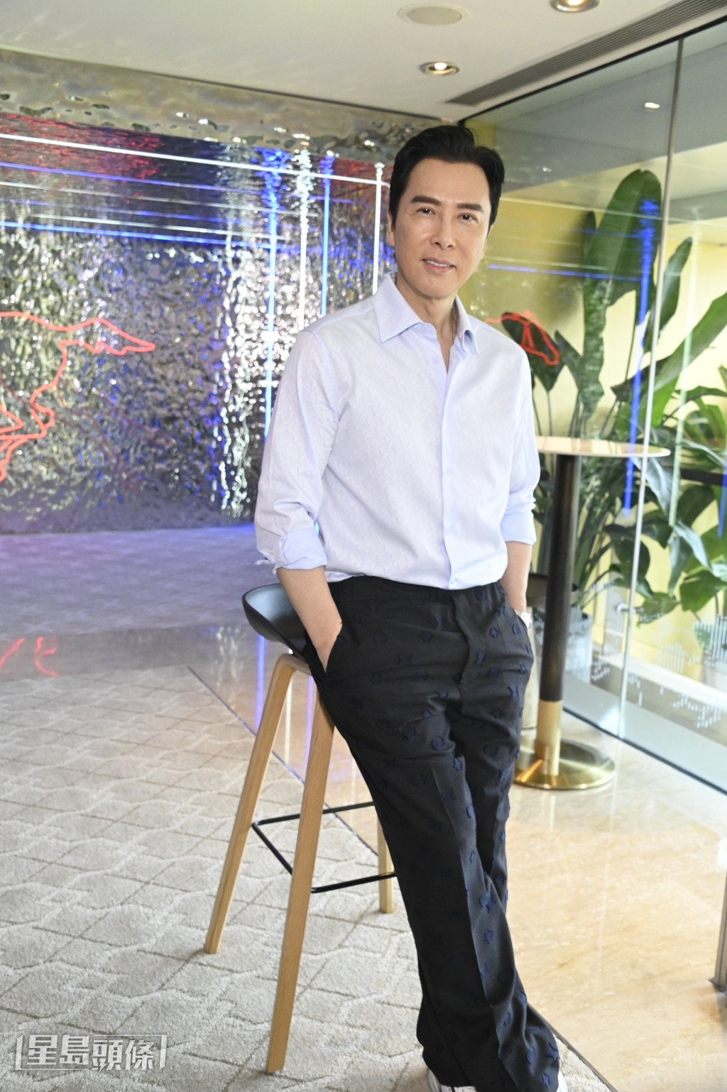 呂良偉大讚甄子丹係一個非常有水準嘅導演。 呂良偉大讚甄子丹係一個非常有水準嘅導演。