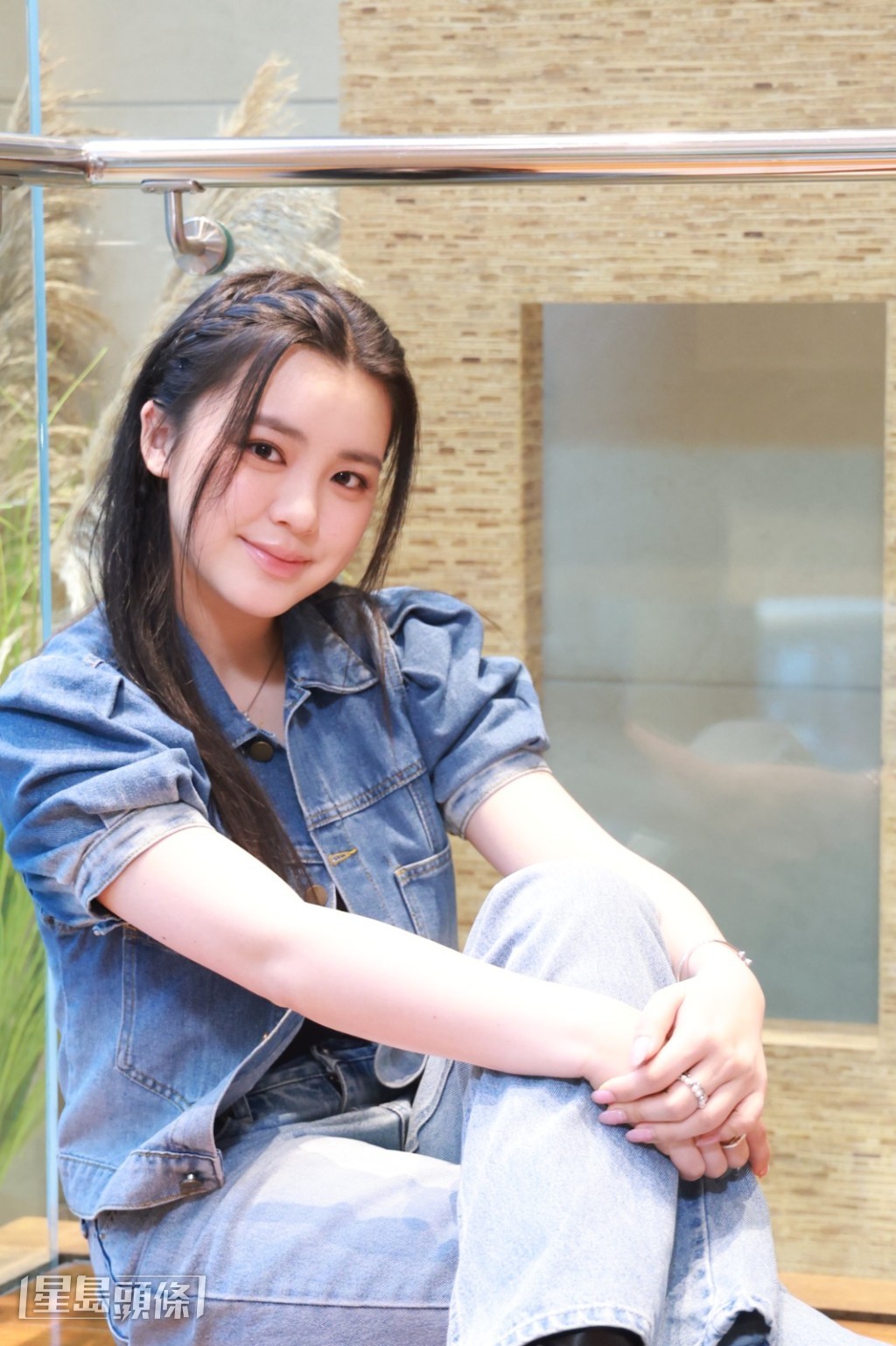 姚焯菲(Chantel)於歌唱比賽《聲夢傳奇》總決賽奪得亞軍,星途從此展開。 姚焯菲(Chantel)於歌唱比賽《聲夢傳奇》總決賽奪得亞軍,星途從此展開。