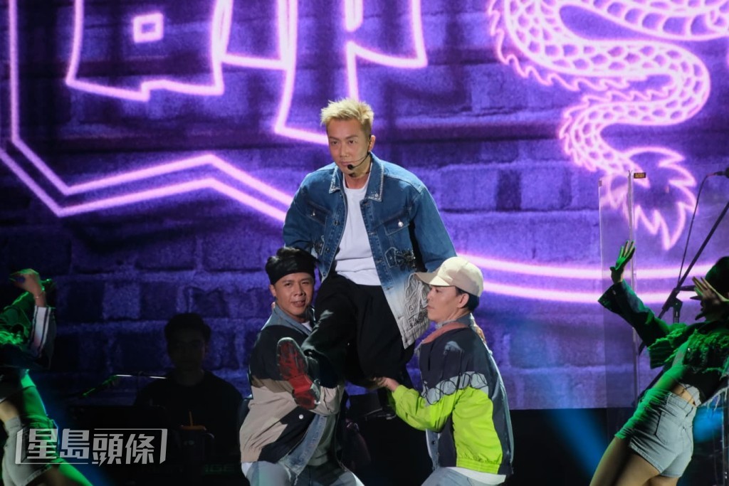 劉浩龍透露是次演唱會僅在兩個月前決定舉辦。 劉浩龍透露是次演唱會僅在兩個月前決定舉辦。