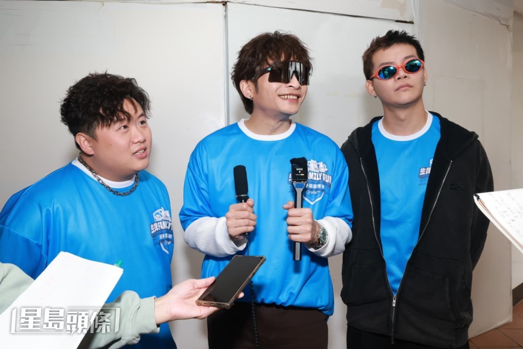 問何時有機會四子齊人合體？Dee續指「有計劃」。