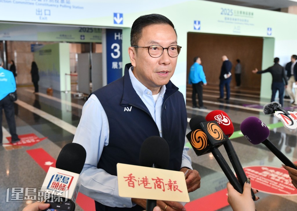 勞工顧問委員會僱主代表施榮懷亦指,若員工遇上突發事件,如家中長者或兒童頭暈身㷫,僱主一般都會彈性處理。資料圖片 勞工顧問委員會僱主代表施榮懷亦指,若員工遇上突發事件,如家中長者或兒童頭暈身㷫,僱主一般都會彈性處理。資料圖片