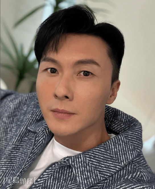 王浩信在內地夥歐陽震華跳舞的片段惹熱話,陳自瑤聽到「王浩信」即縮。 王浩信在內地夥歐陽震華跳舞的片段惹熱話,陳自瑤聽到「王浩信」即縮。