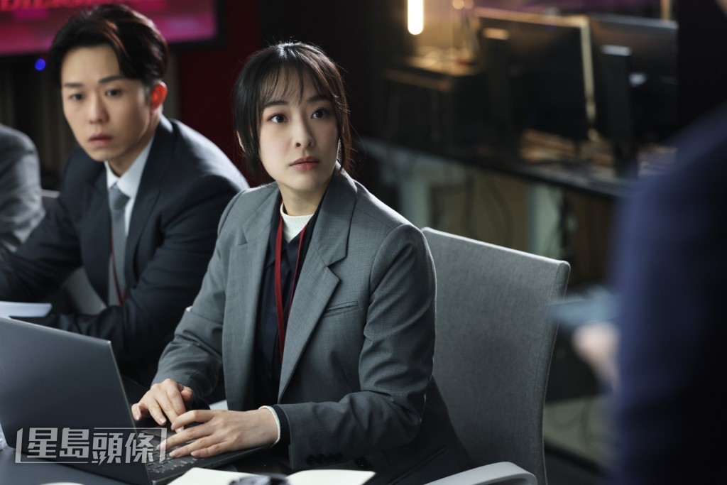 劇集得獎陳瀅覺得十分開心,為台前幕後辛苦付出終有回報感到安慰。 劇集得獎陳瀅覺得十分開心,為台前幕後辛苦付出終有回報感到安慰。