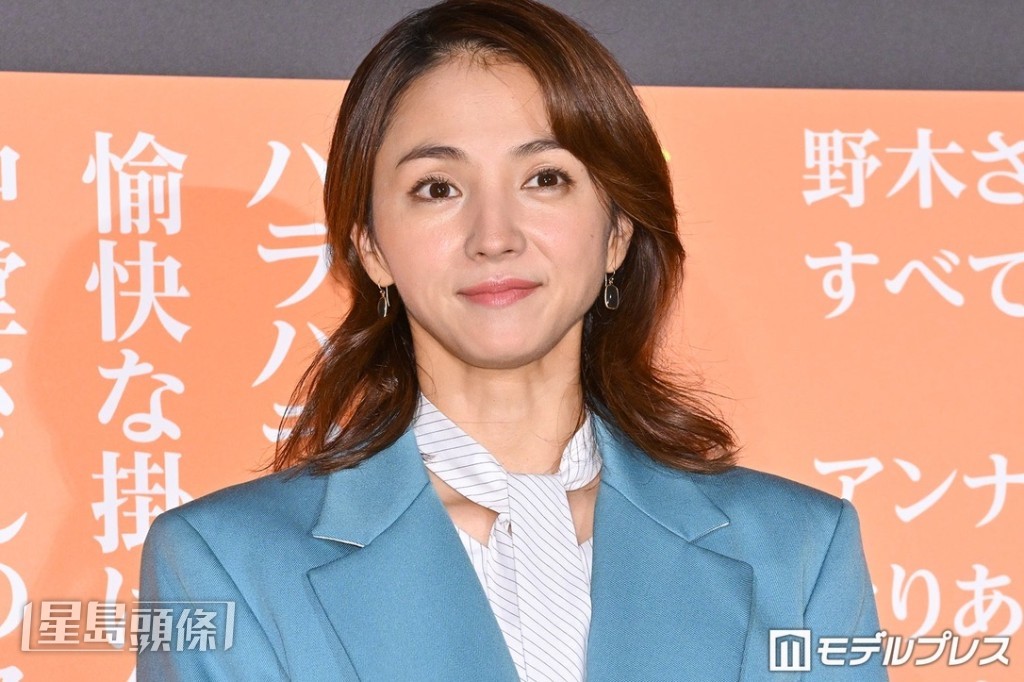 滿島光曾有過一段婚姻。 滿島光曾有過一段婚姻。