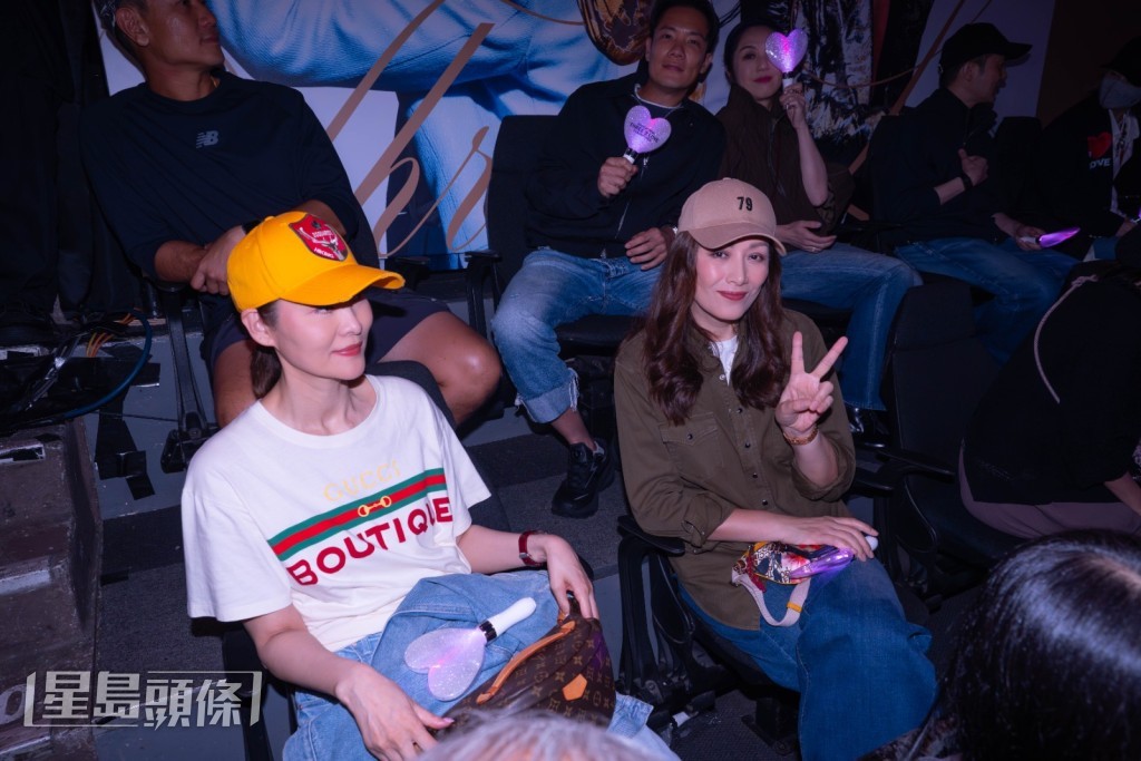 名模琦琦。