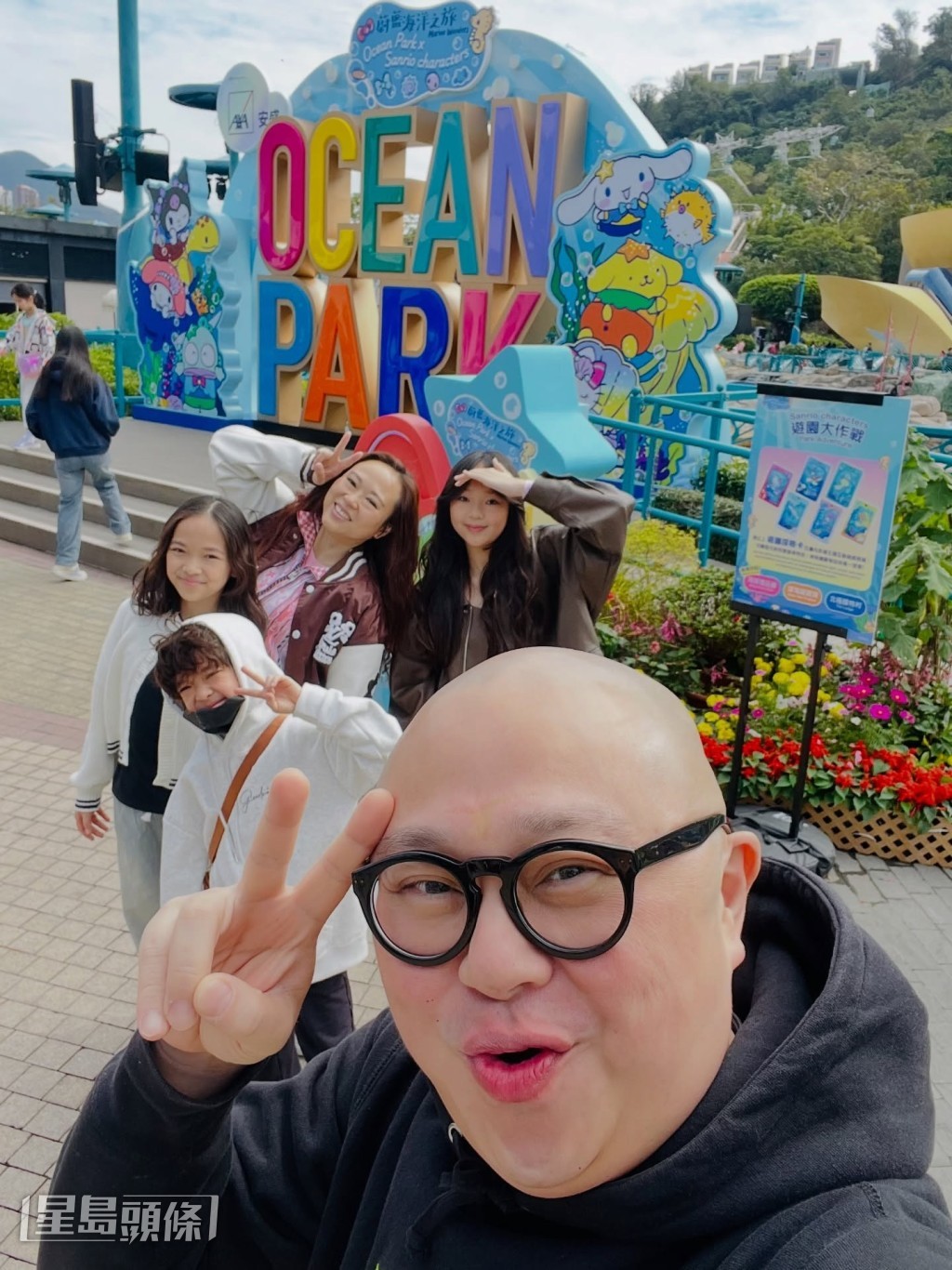 阿Bob自爆仔女巴不得他出埠工作。 阿Bob自爆仔女巴不得他出埠工作。