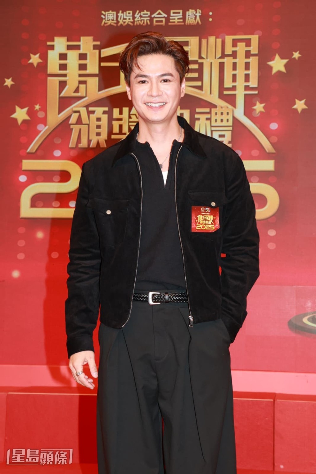 他謂會在線上和線下拉票，每個活動也出席。