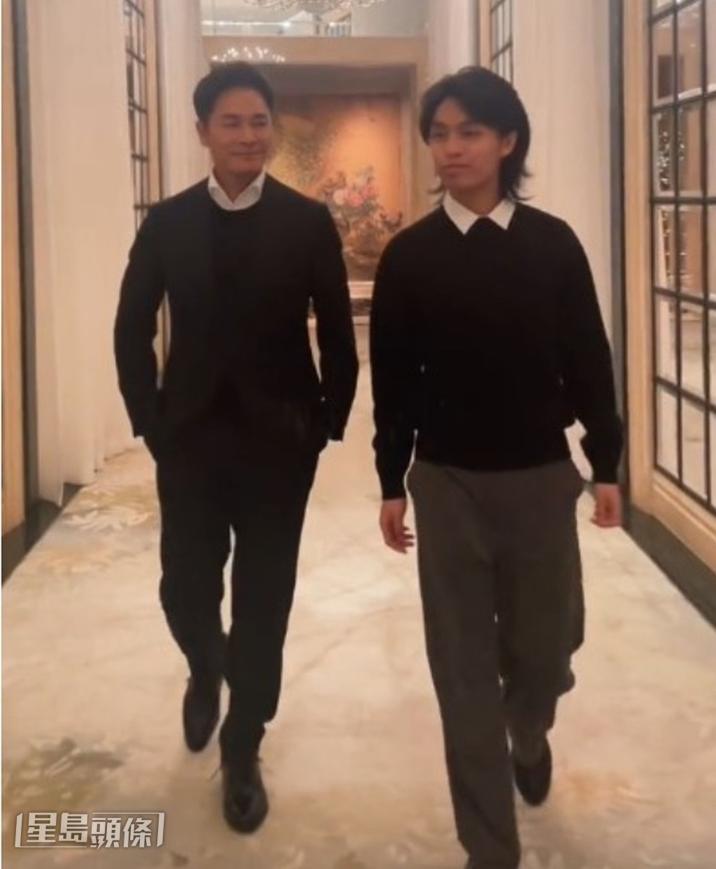 安仔笑言為跟兒子溝通,都會投其所好,大談棒球、賽車、籃球等話題。 安仔笑言為跟兒子溝通,都會投其所好,大談棒球、賽車、籃球等話題。