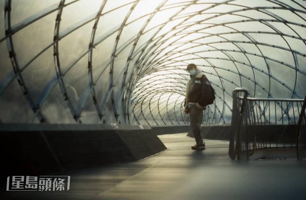 可以在照顧及陪伴下，暫時離開醫院甚至到商場。