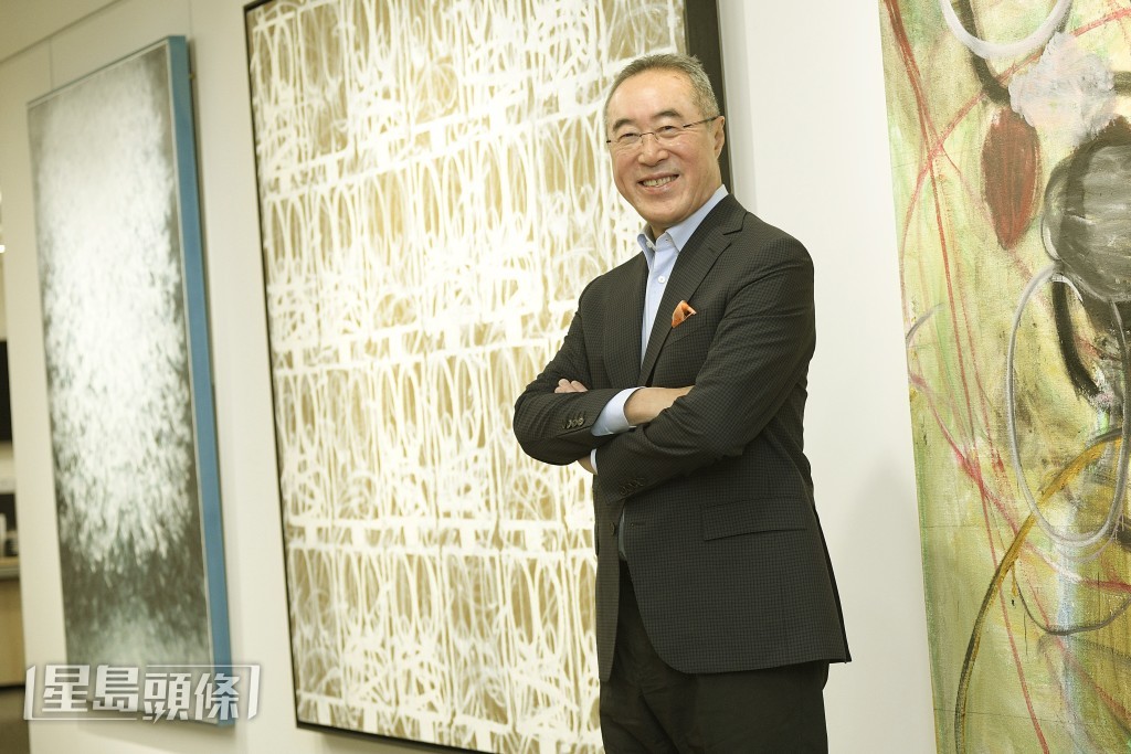 至于应否开征销售税，他认为在经济低迷时，不应“打市民荷包”。陈浩元摄