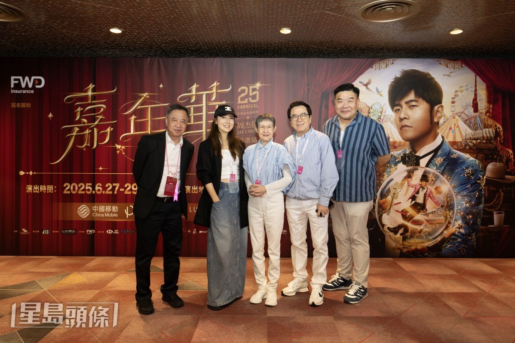 何麗全、李施嬅、李琳琳、姜大衛 何麗全、李施嬅、李琳琳、姜大衛