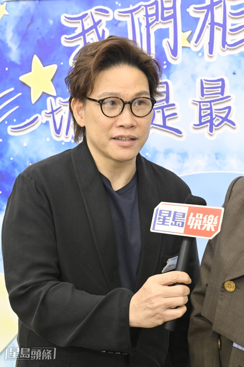 當晚典禮上，蘇永康也捐贈了20萬元，坦言以微薄之力幫助升讀大學的學生。