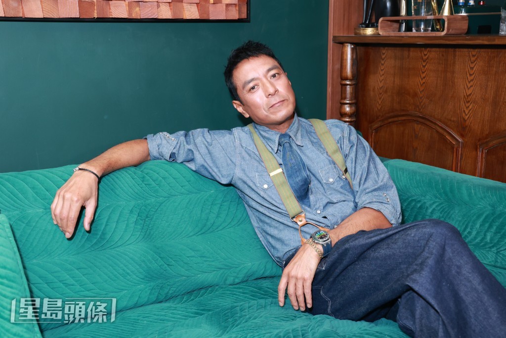 姜皓文在戲中的對白全都是泰文和國語，幸好現場有老師監場執他的發音。