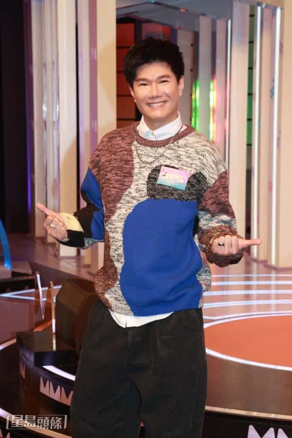 提到即將在亞博開跨年演唱會,他表示今次會有更多預算。 提到即將在亞博開跨年演唱會,他表示今次會有更多預算。