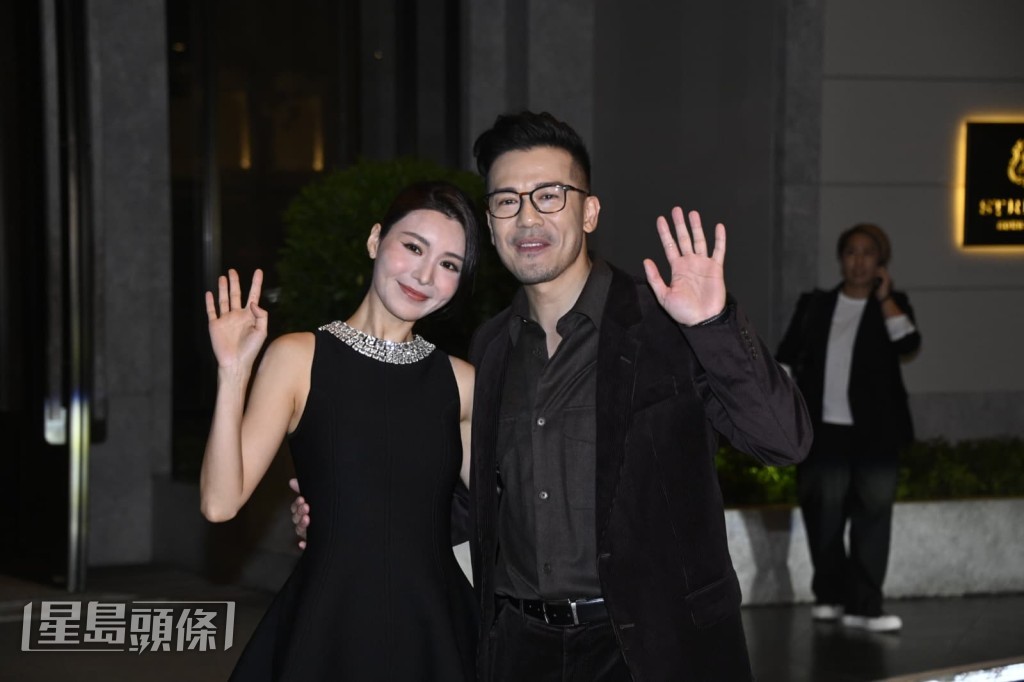 沈震軒與女友陳欣妍一同到場。