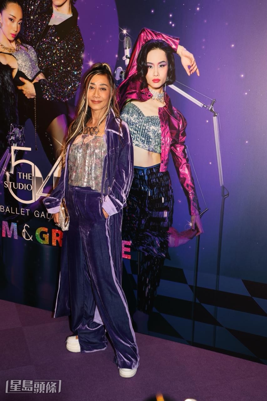 他坦言五位評審相處好和階,相信只是傳聞。 他坦言五位評審相處好和階,相信只是傳聞。