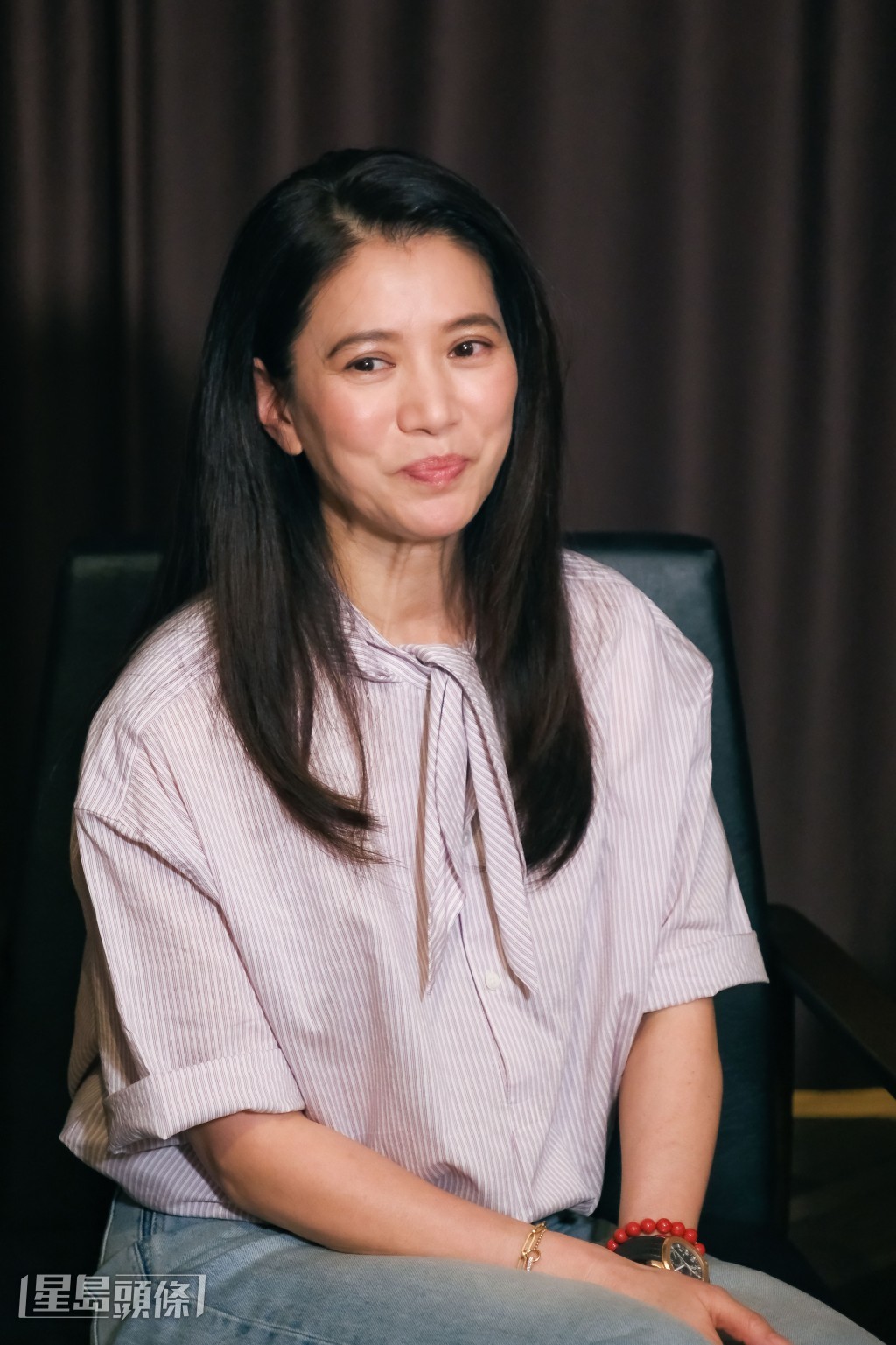 袁詠儀坦言50歲前都很想再生,卻被老公潑冷水,令她哭笑不得。 袁詠儀坦言50歲前都很想再生,卻被老公潑冷水,令她哭笑不得。