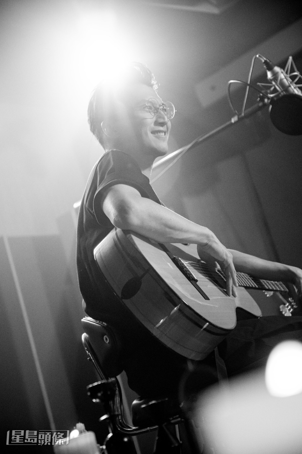 霆鋒親自擔任監製,保留原曲靈魂。 霆鋒親自擔任監製,保留原曲靈魂。