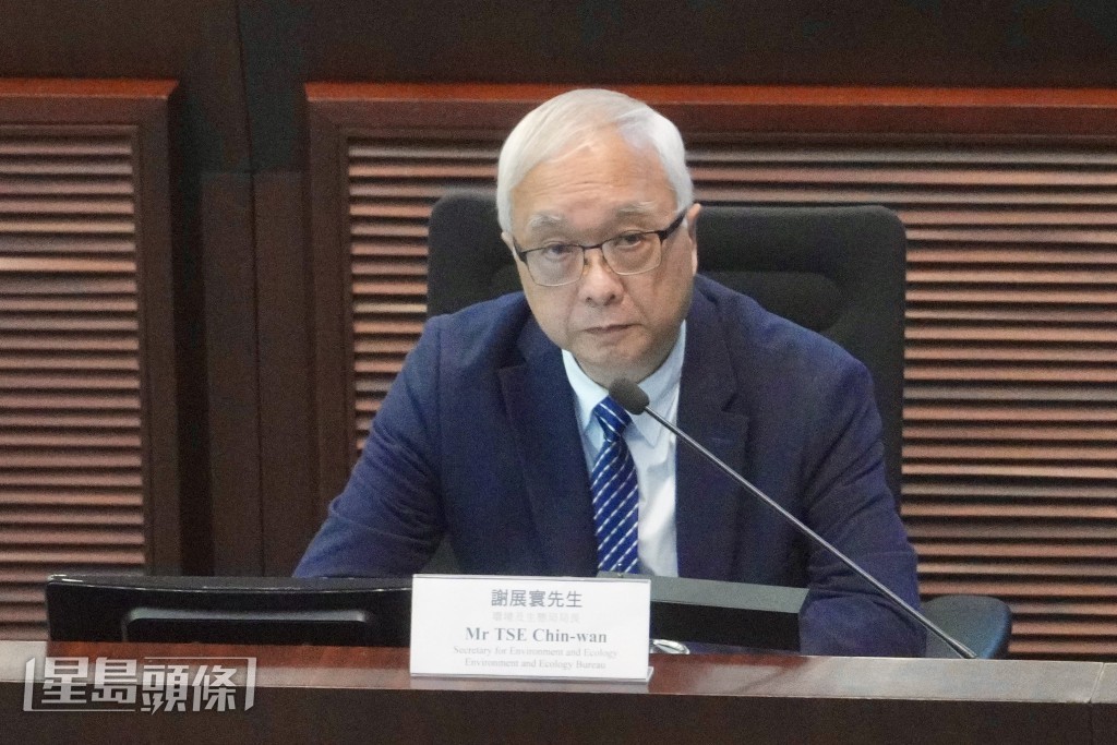 谢展寰表示两电的新发展计划已获行会批准。苏正谦摄