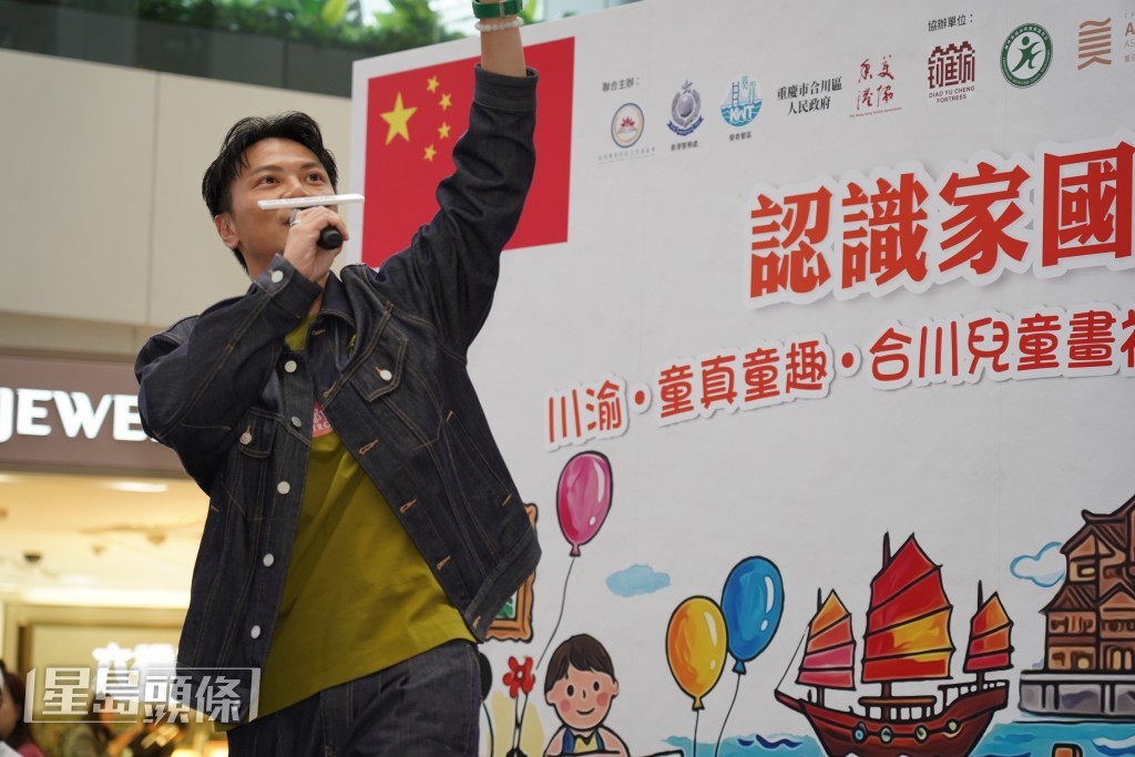 《中年好聲音4》莫家淦演繹歌曲，現場觀眾掌聲不斷。