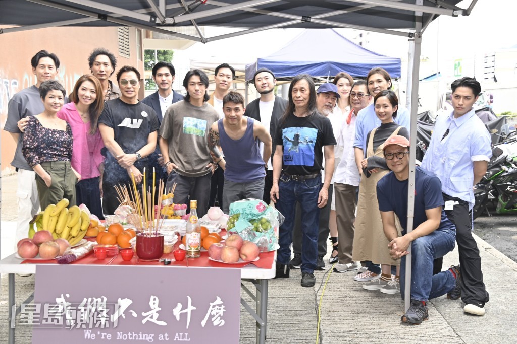 ANSONBEAN與AK合作為邱禮濤執導的《我們不是什麼》演男男戀人。 ANSONBEAN與AK合作為邱禮濤執導的《我們不是什麼》演男男戀人。