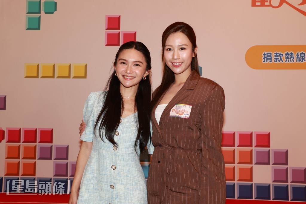 何沛珈抽中台慶獎品的20套機票後，獲大量朋友祝賀。