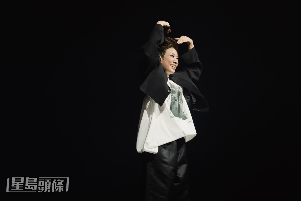 Sandy可愛派心！