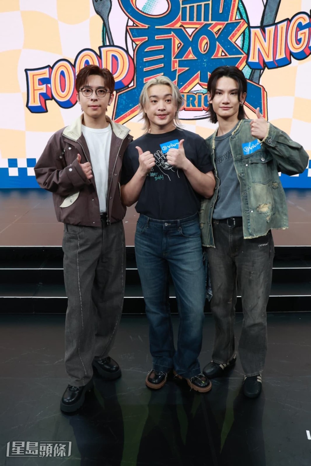 Jer看過片段見到Jeremy唱歌。Jeremy即考驗他問：「那究竟我唱了你那首歌歌曲？」Jer因不知道而尷尬萬分。