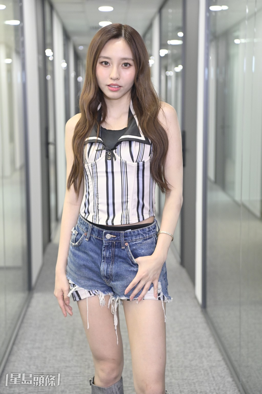 Ivy在舒文建议下，于填词期间投入更多青春少女跳脱。