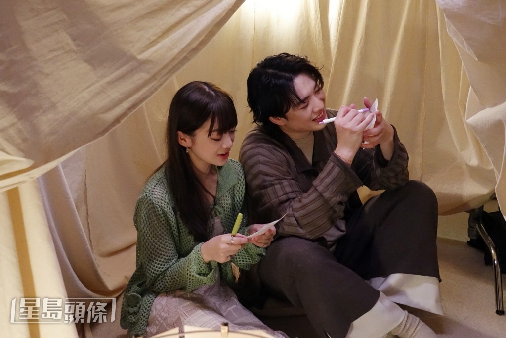 所以《記憶倒行》除了有對愛情的吶喊,也包含回憶的味道! 所以《記憶倒行》除了有對愛情的吶喊,也包含回憶的味道!