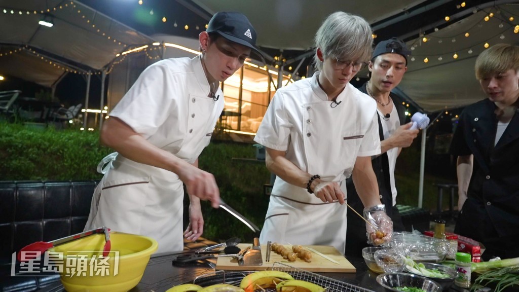 Lokman和Alton煮的「蟶子到」和「燒朱古力香蕉」被大讚好食、有驚喜。