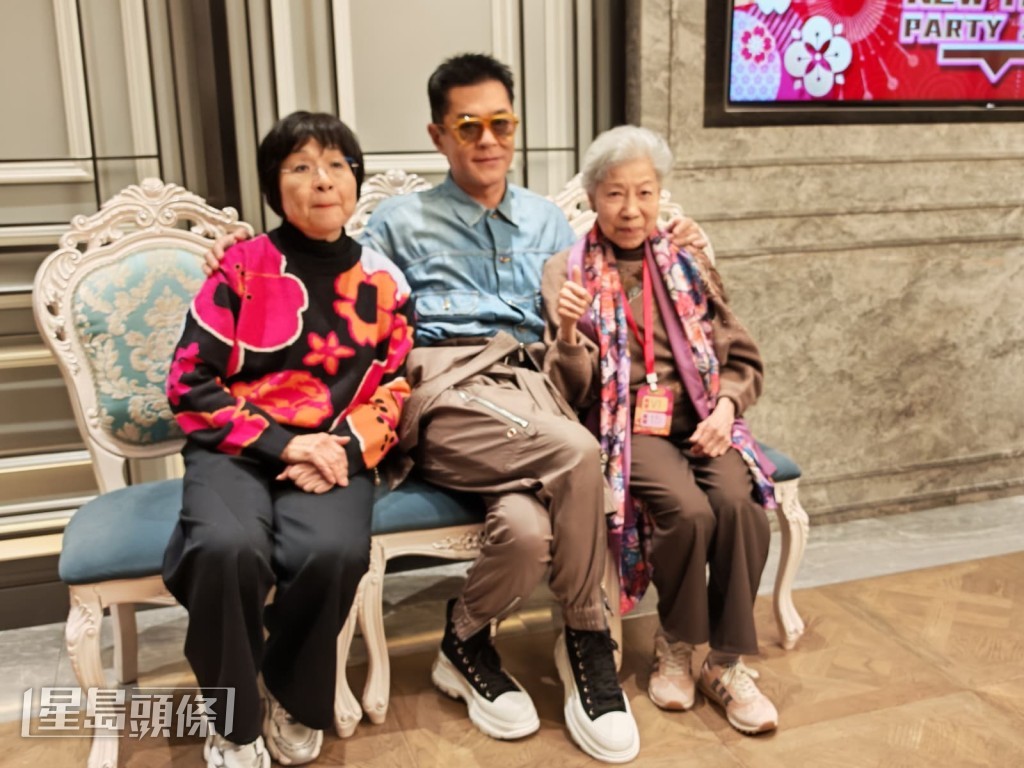 古媽媽及羅蘭。 古媽媽及羅蘭。