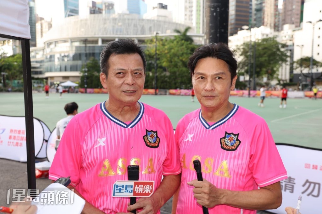 雖然比賽時間短,但希望大家也能落場踢十幾分鐘。 雖然比賽時間短,但希望大家也能落場踢十幾分鐘。